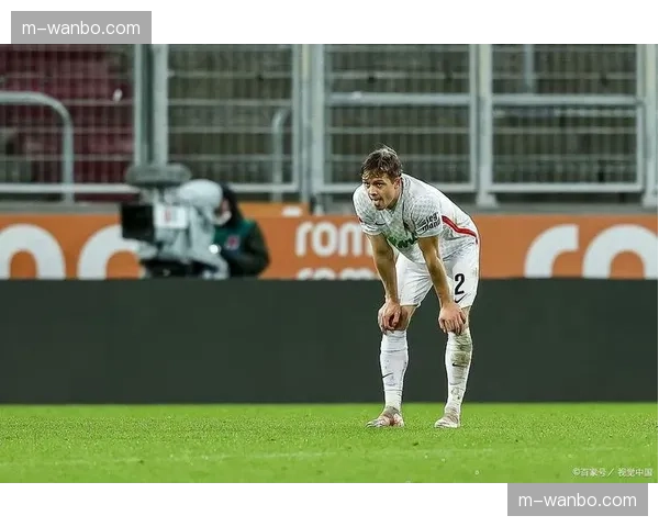 速报:波鸿1-0小胜奥格斯堡,取得保级路上关键三分 速报:波鸿1-0小胜奥格斯堡,取得保级路上关键三分