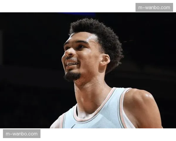 速报：马刺文班亚马送出9次封盖，刷新本赛季单场盖帽纪录