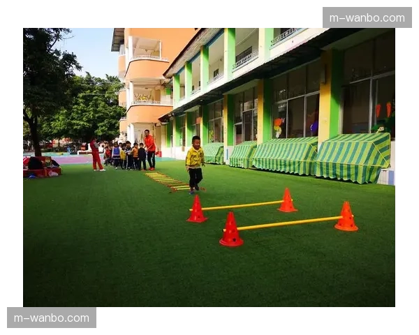 意甲俱乐部联合发起“足球进校园”三月主题活动 意甲俱乐部联合发起“足球进校园”三月主题活动